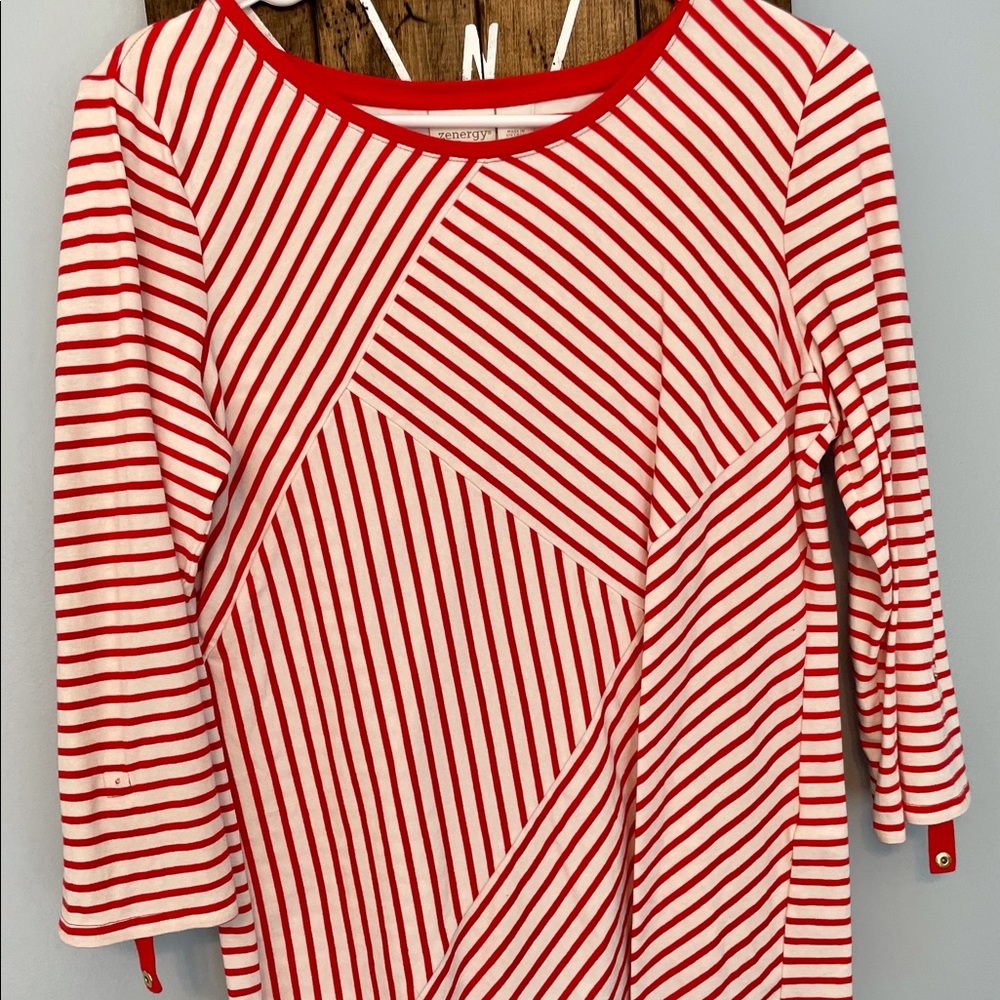 3/4 sleeve striped shirt